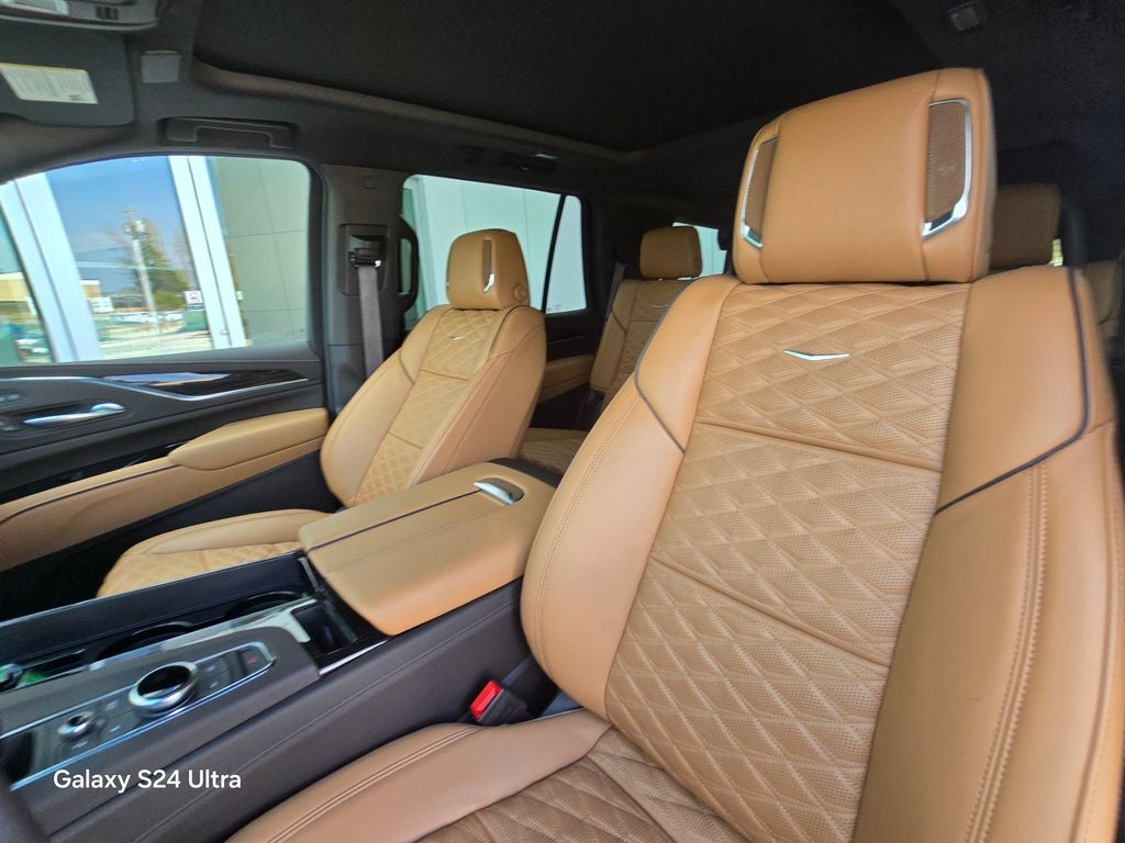 2024 Cadillac Escalade Premium Luxury