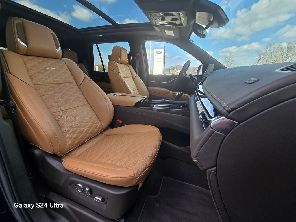 2024 Cadillac Escalade Premium Luxury