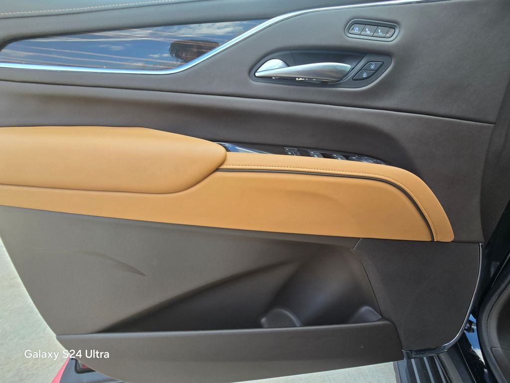2024 Cadillac Escalade Premium Luxury