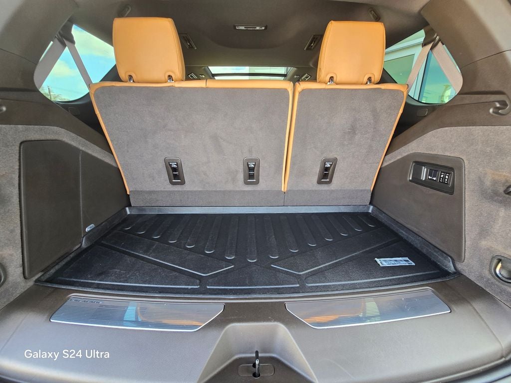 2024 Cadillac Escalade Premium Luxury