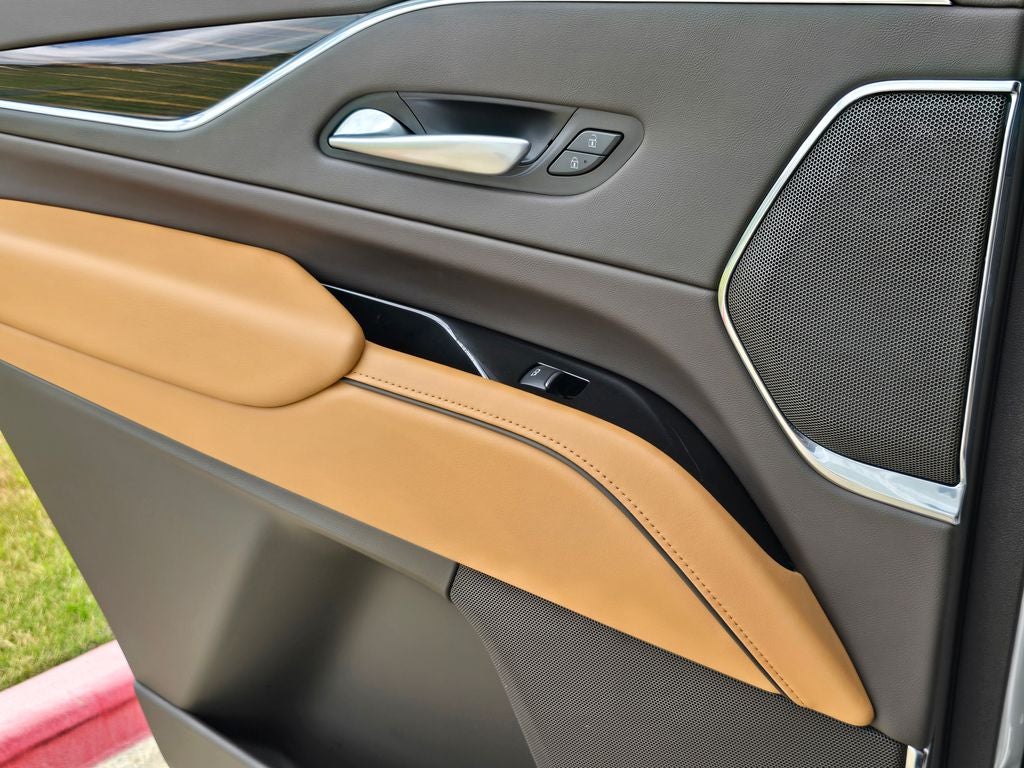 2024 Cadillac Escalade Sport