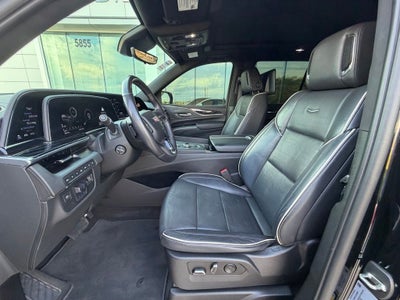 2023 Cadillac Escalade Sport