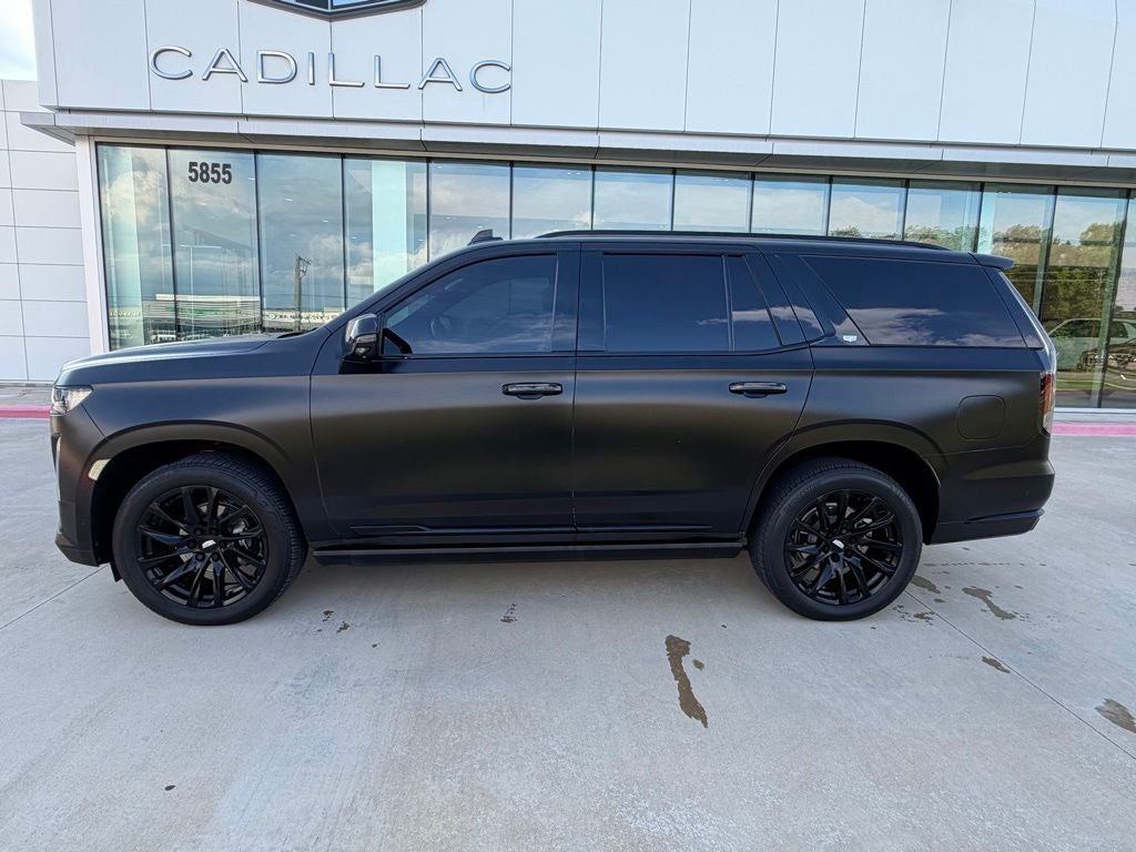 2023 Cadillac Escalade Sport