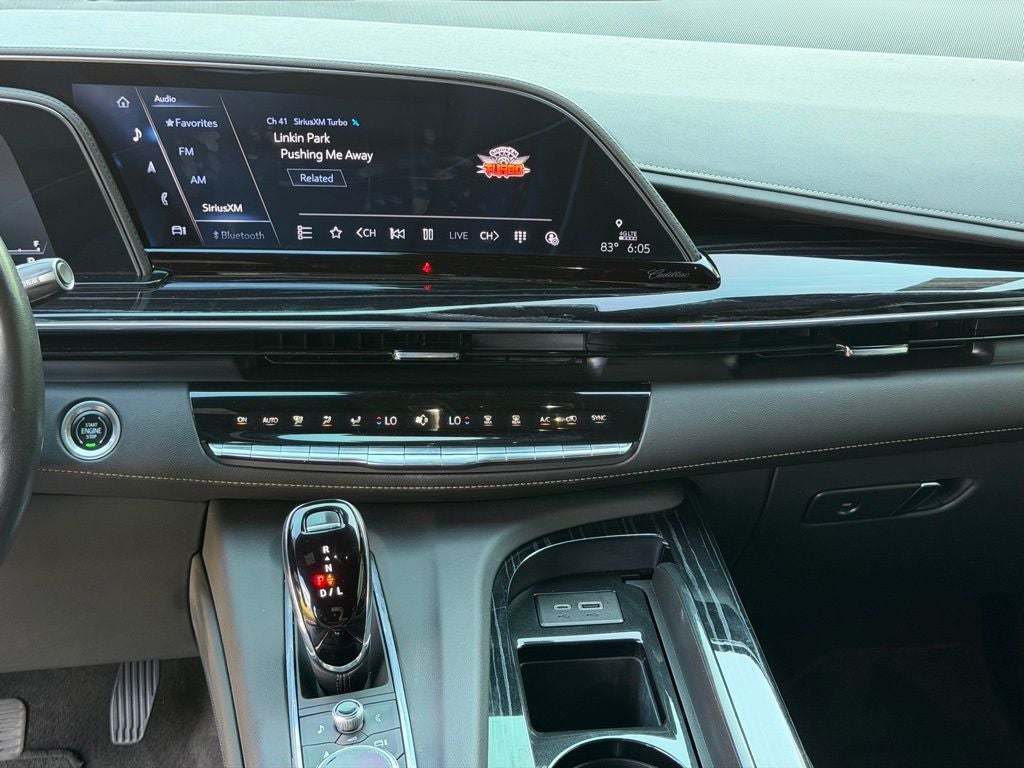 2023 Cadillac Escalade Sport