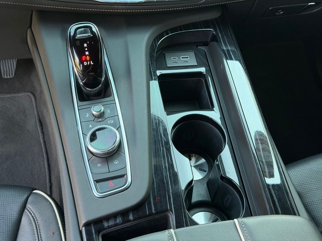 2023 Cadillac Escalade Sport