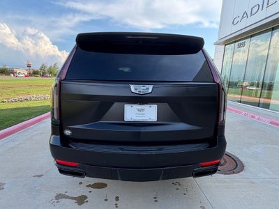 2023 Cadillac Escalade Sport