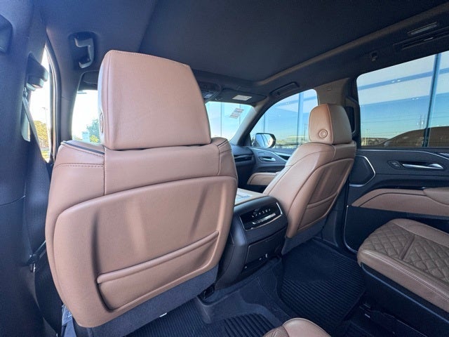 2023 Cadillac Escalade Sport