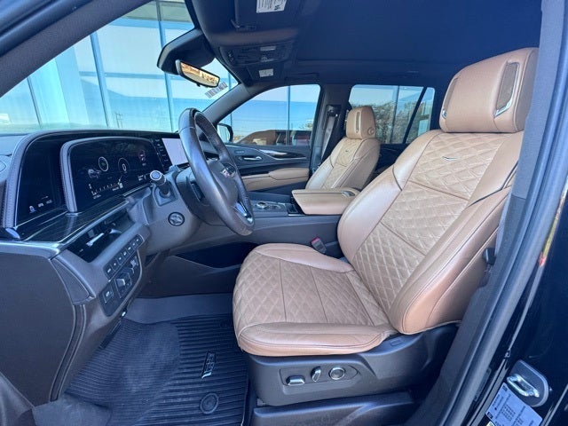 2023 Cadillac Escalade Sport