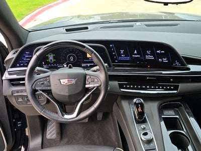 2023 Cadillac Escalade Sport