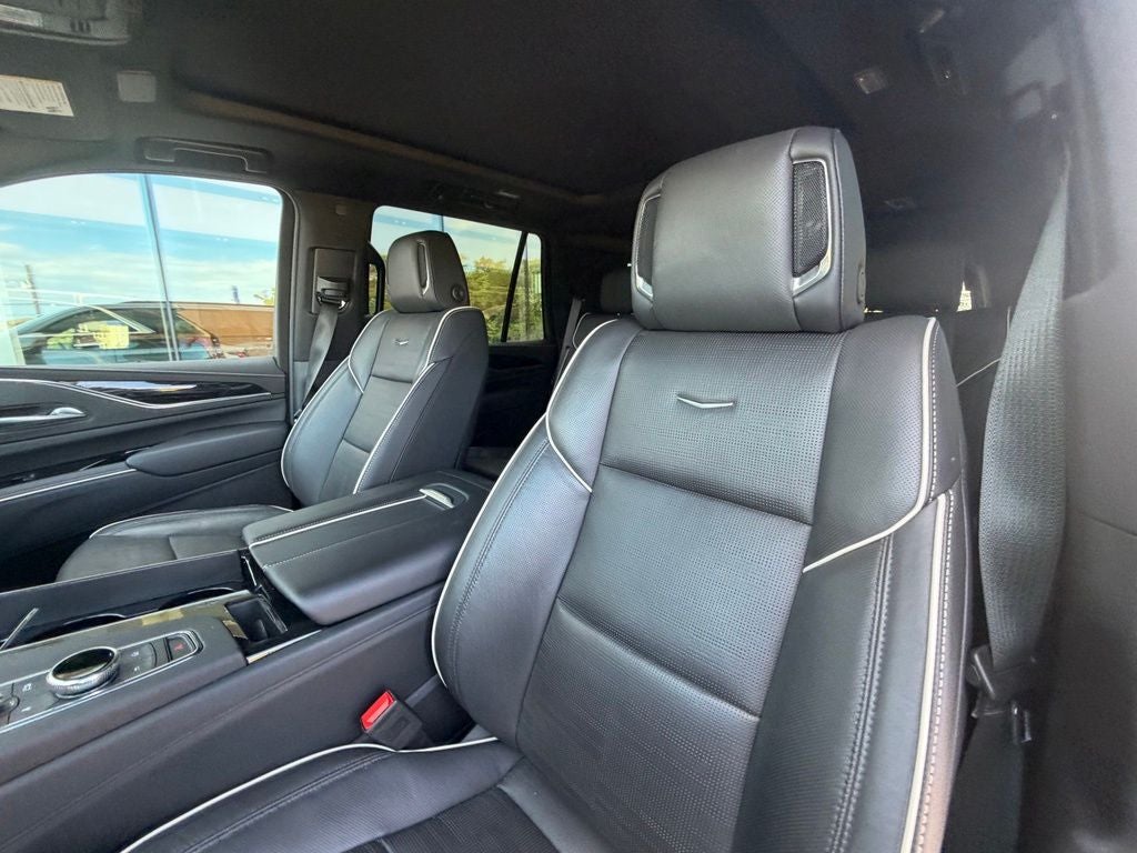 2024 Cadillac Escalade Sport