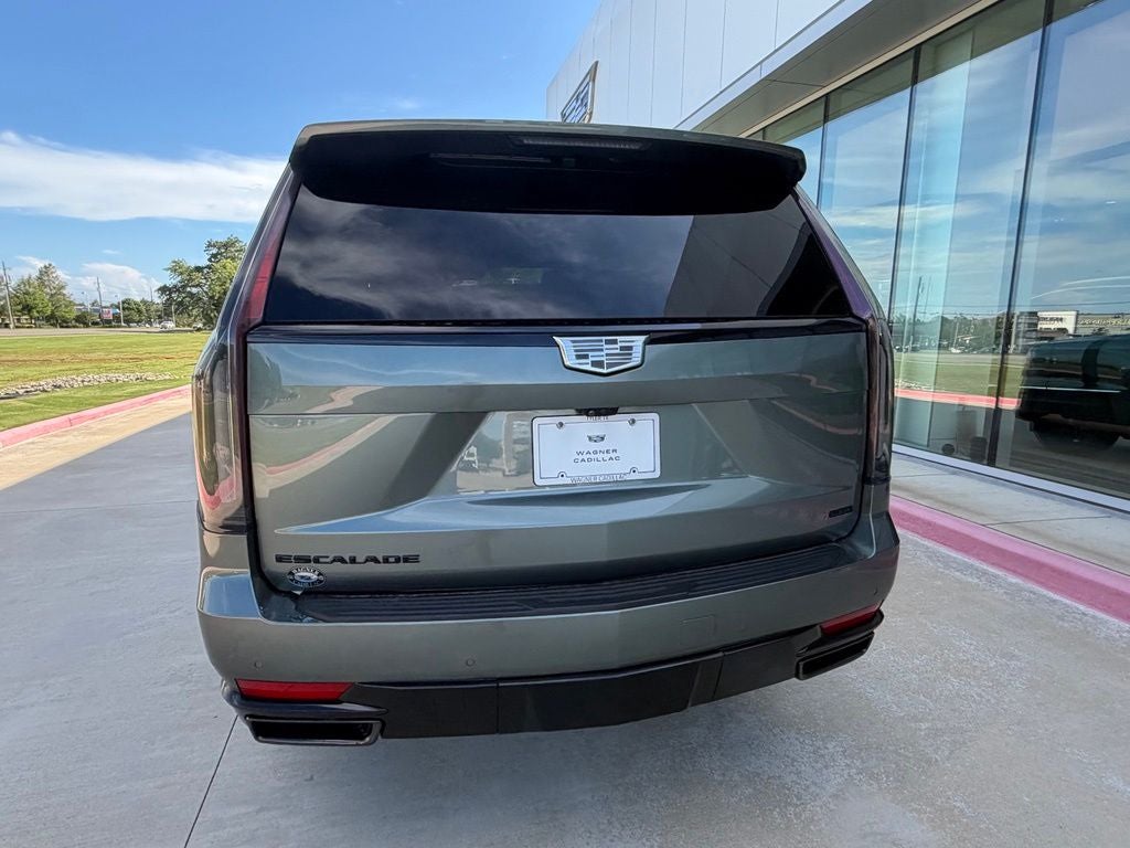 2024 Cadillac Escalade Sport