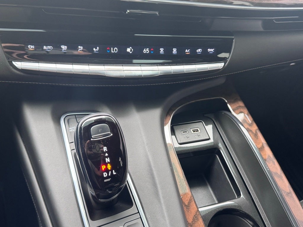 2024 Cadillac Escalade Sport Platinum