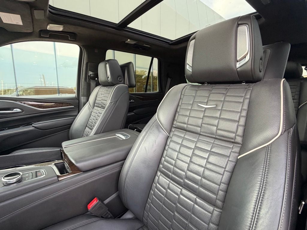 2022 Cadillac Escalade Sport Platinum
