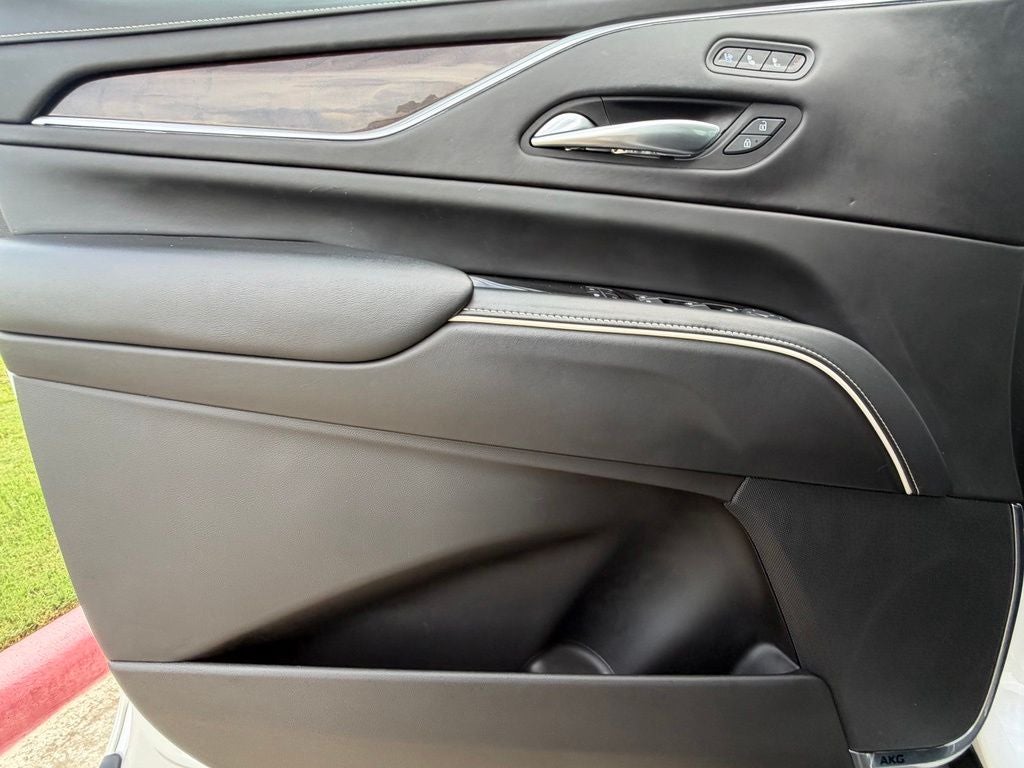 2022 Cadillac Escalade Sport Platinum