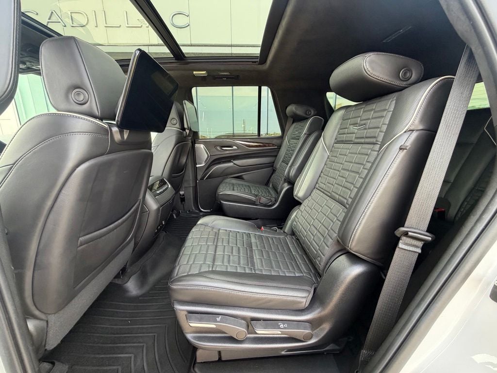 2022 Cadillac Escalade Sport Platinum