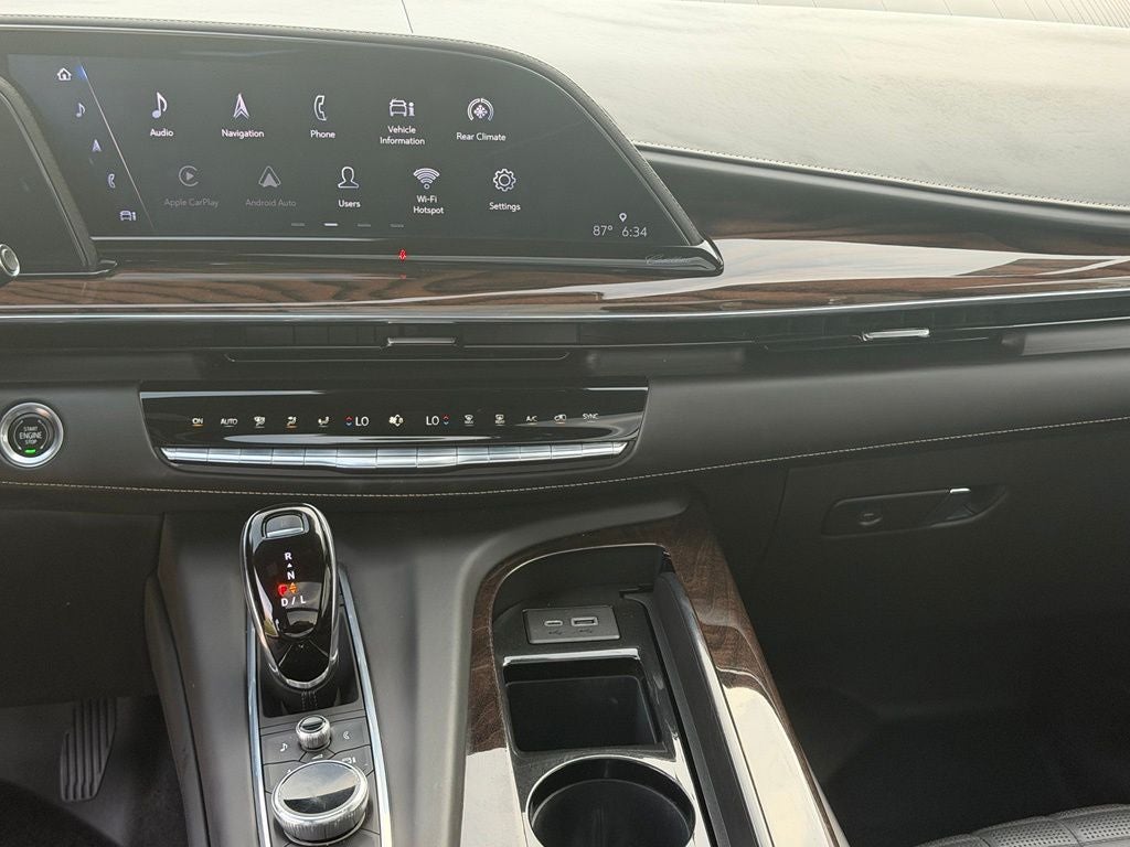 2022 Cadillac Escalade Sport Platinum