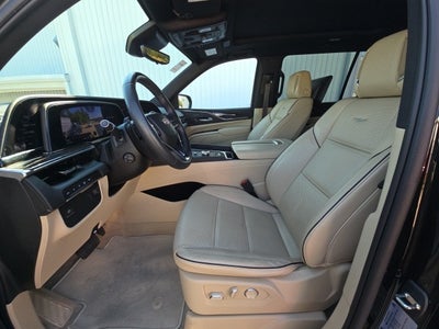 2023 Cadillac Escalade ESV Premium