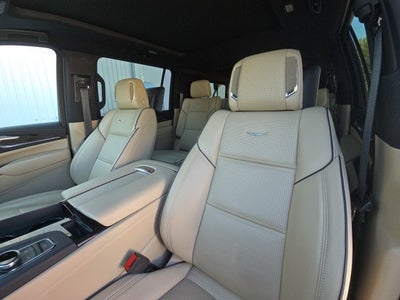 2023 Cadillac Escalade ESV Premium