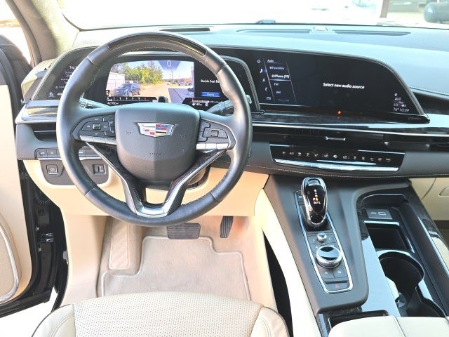 2023 Cadillac Escalade ESV Premium