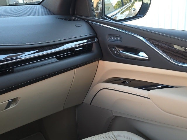 2023 Cadillac Escalade ESV Premium