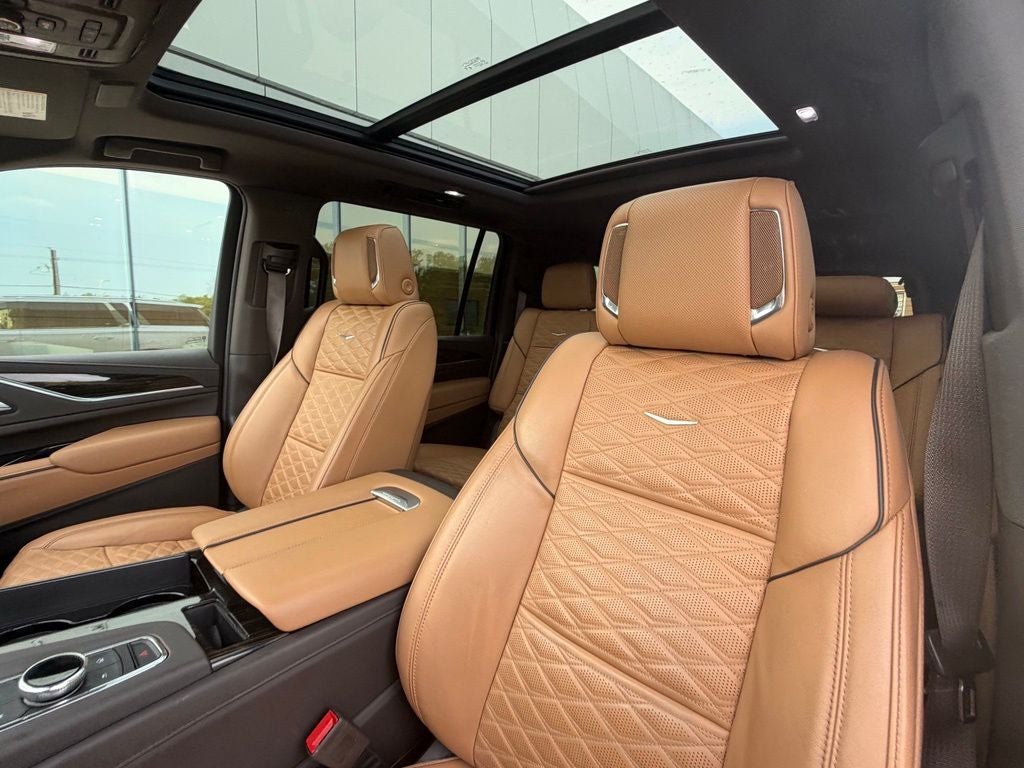 2024 Cadillac Escalade ESV Premium