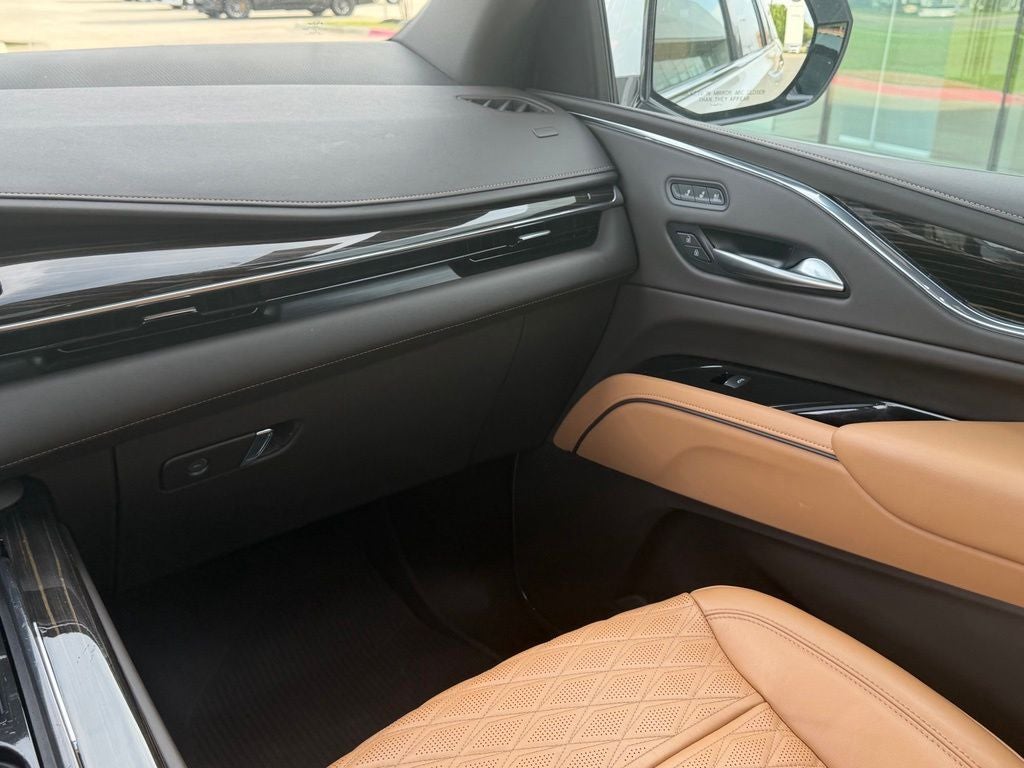 2024 Cadillac Escalade ESV Premium