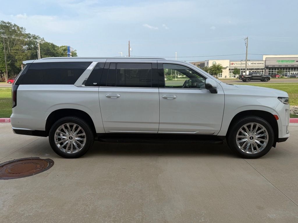 2024 Cadillac Escalade ESV Premium
