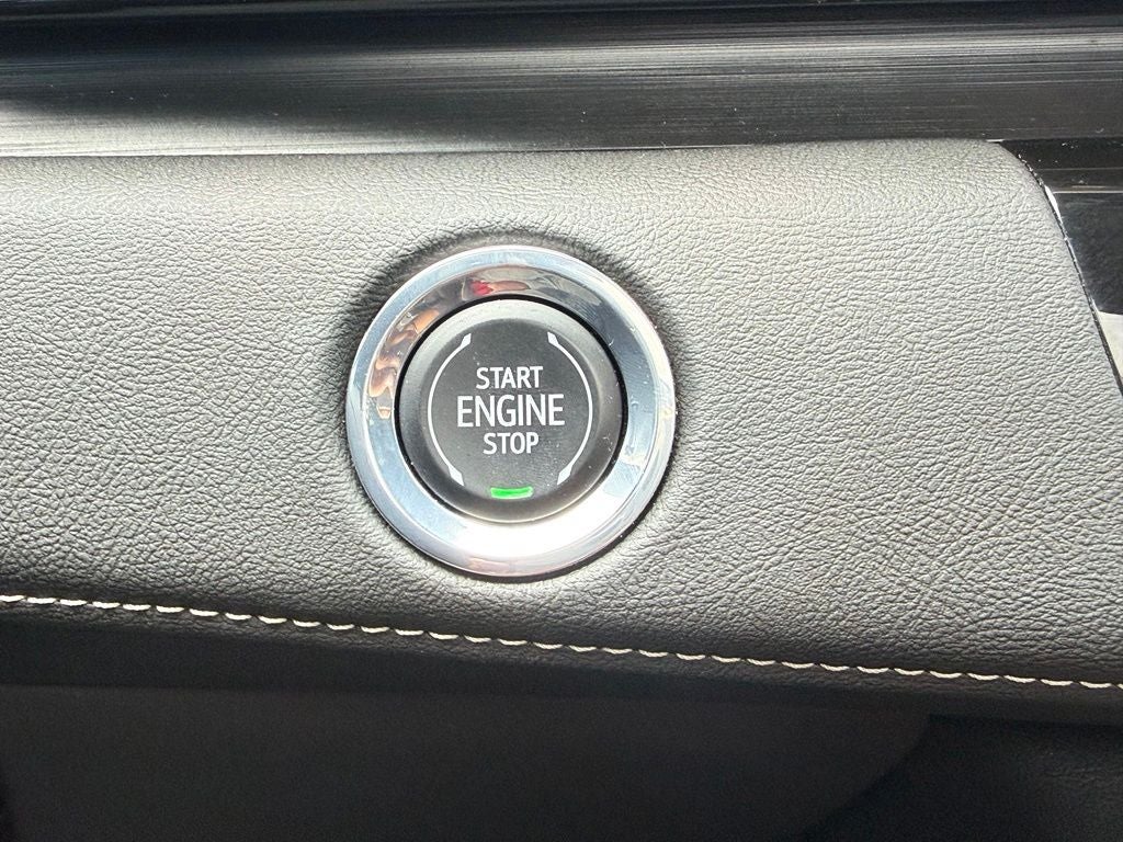 2023 Cadillac Escalade ESV Sport