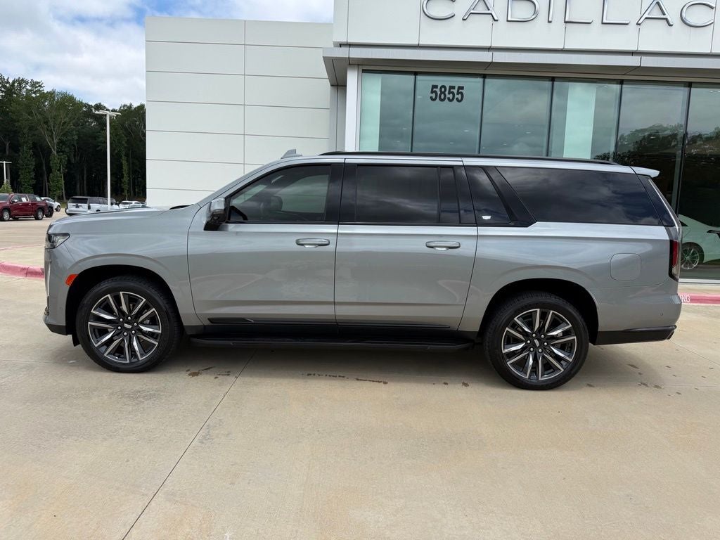 2023 Cadillac Escalade ESV Sport