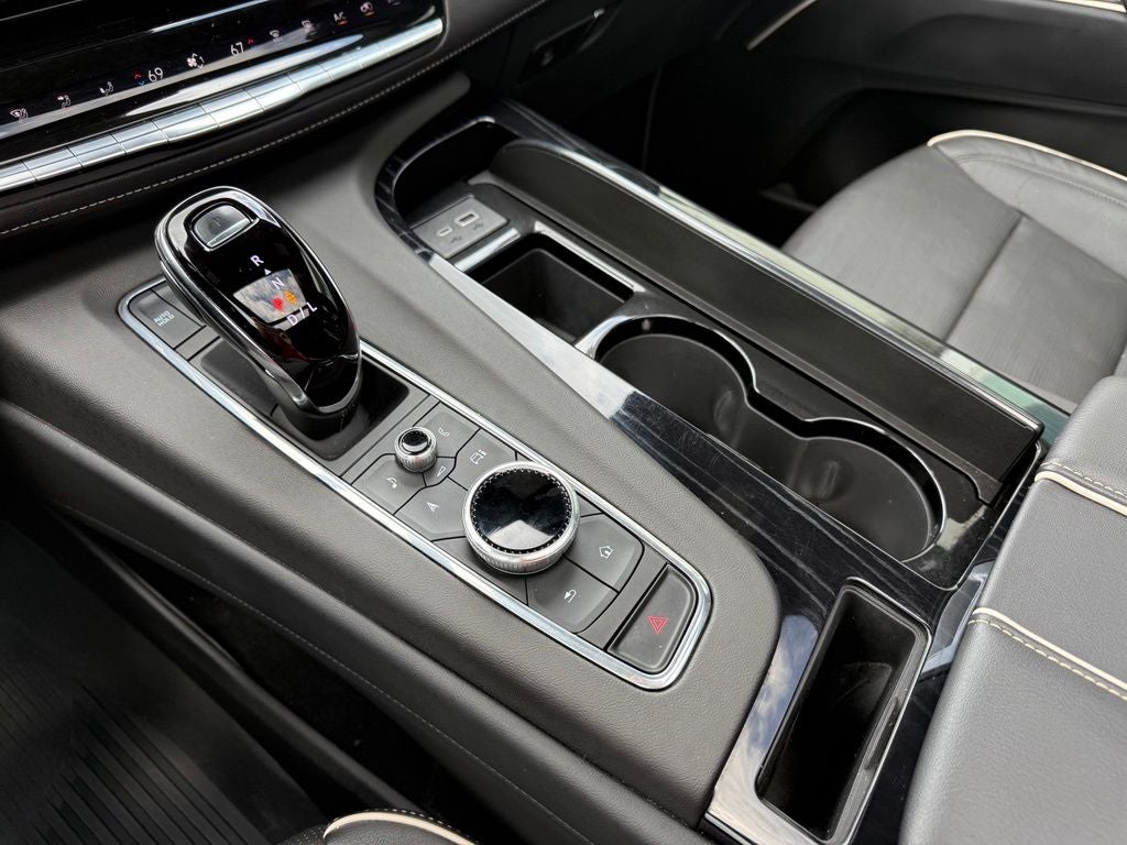 2023 Cadillac Escalade ESV Sport