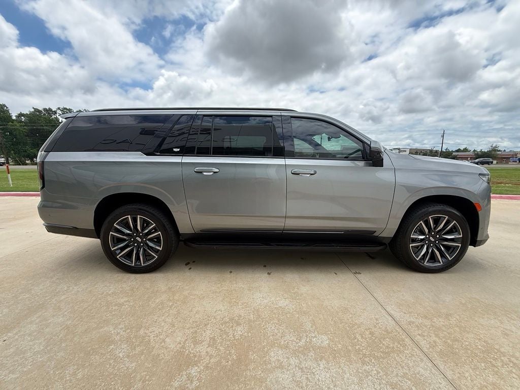 2023 Cadillac Escalade ESV Sport