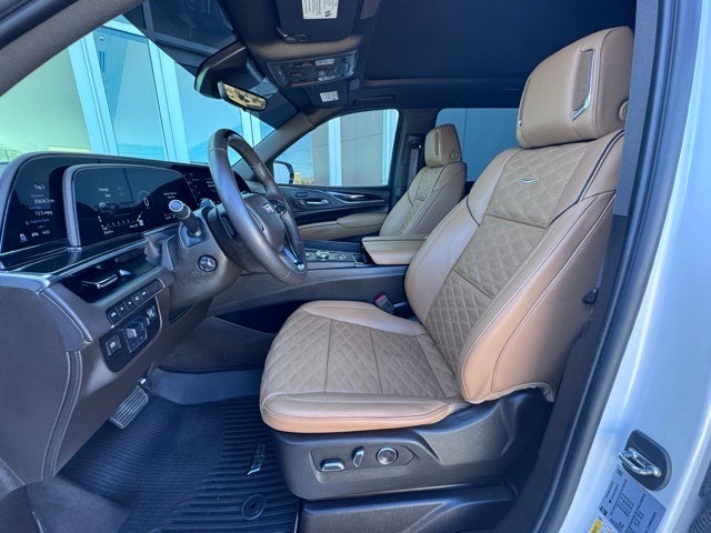 2023 Cadillac Escalade ESV Sport