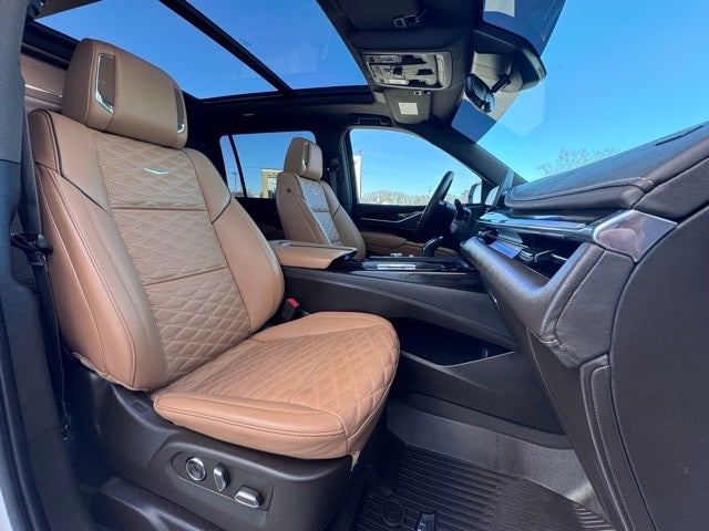 2023 Cadillac Escalade ESV Sport