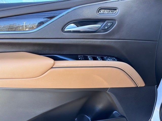 2023 Cadillac Escalade ESV Sport