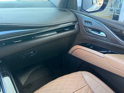 2023 Cadillac Escalade ESV Sport