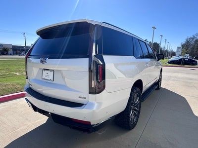 2023 Cadillac Escalade ESV Sport