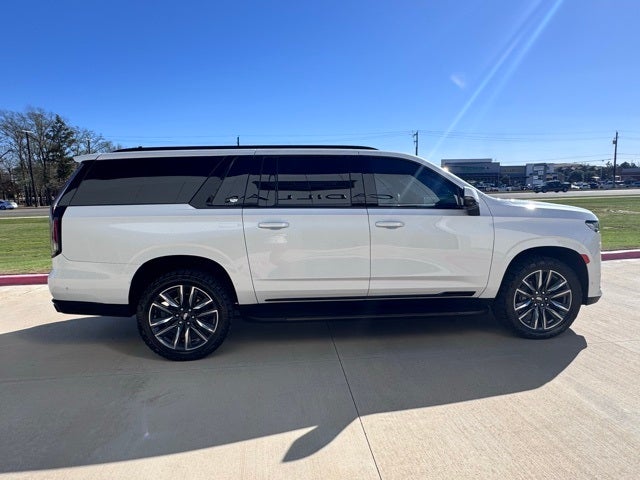 2023 Cadillac Escalade ESV Sport