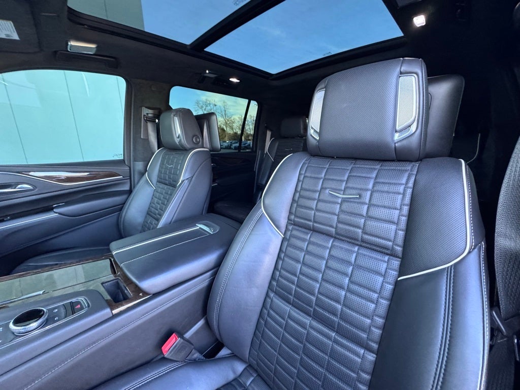 2023 Cadillac Escalade ESV Sport Platinum