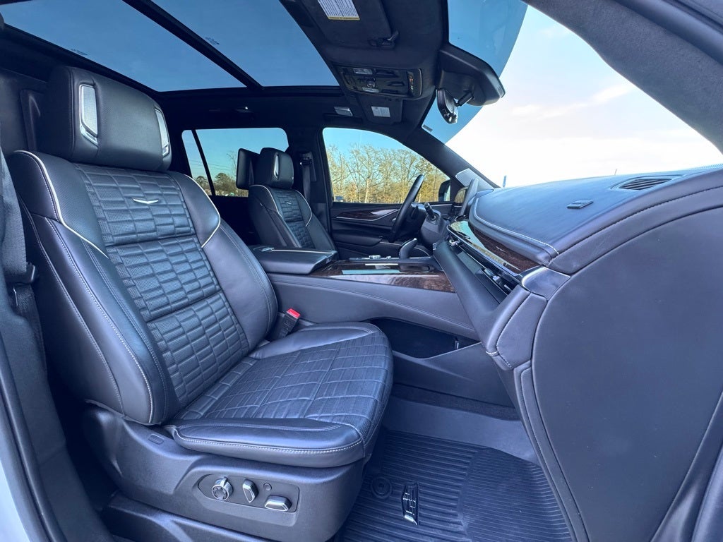 2023 Cadillac Escalade ESV Sport Platinum