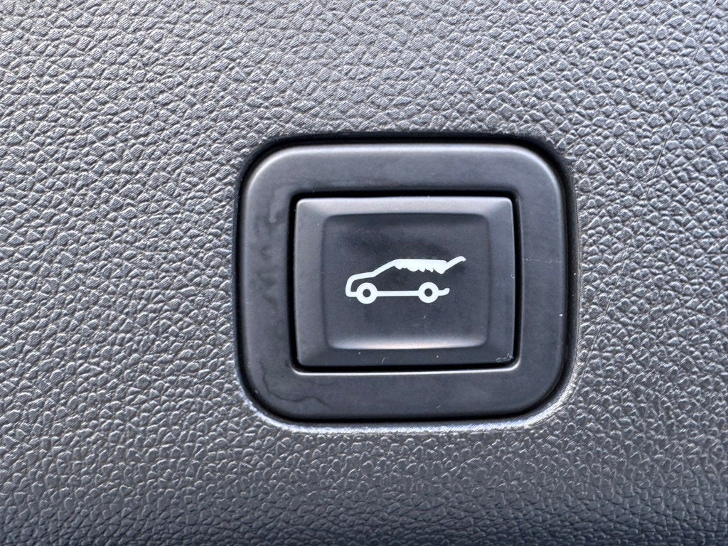 2023 Cadillac Escalade ESV Sport Platinum