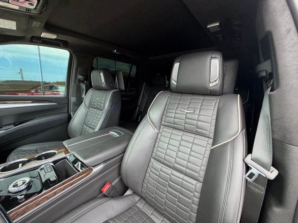 2025 Cadillac Escalade Sport Platinum