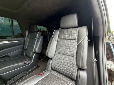 2025 Cadillac Escalade Sport Platinum