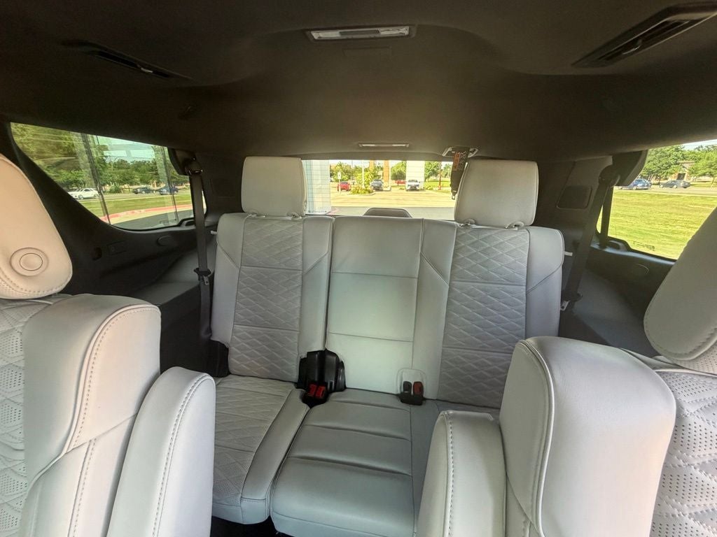 2025 Cadillac Escalade Sport Platinum