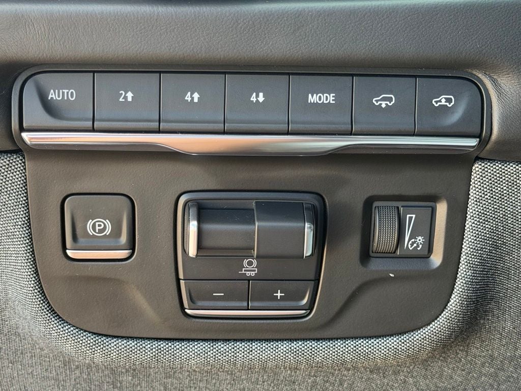 2025 Cadillac Escalade Sport Platinum