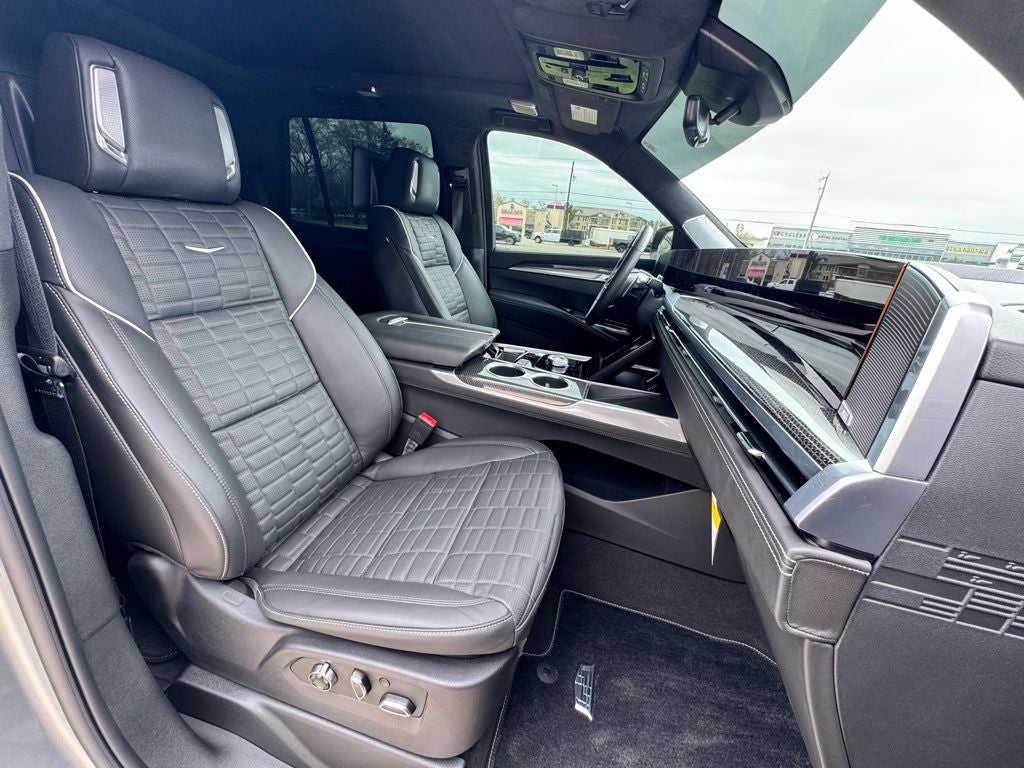 2025 Cadillac Escalade V-Series