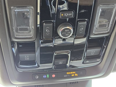 2026 Cadillac Escalade ESV Luxury