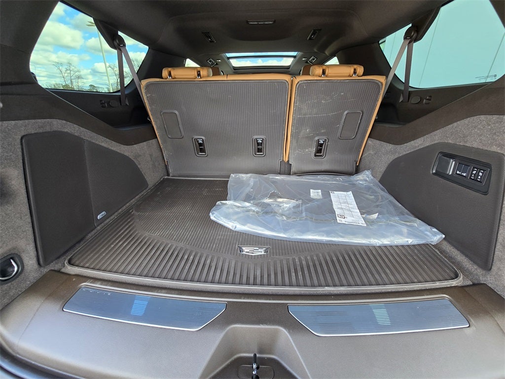 2026 Cadillac Escalade ESV Luxury