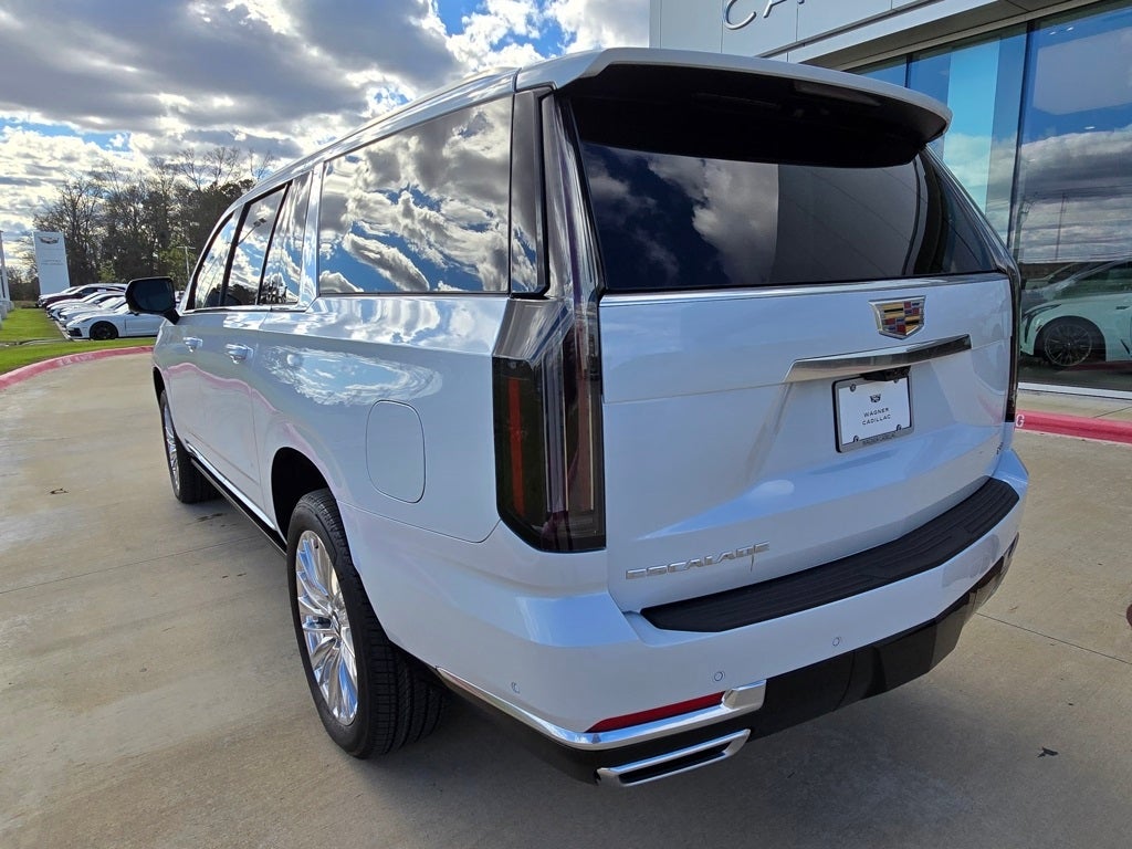 2026 Cadillac Escalade ESV Luxury