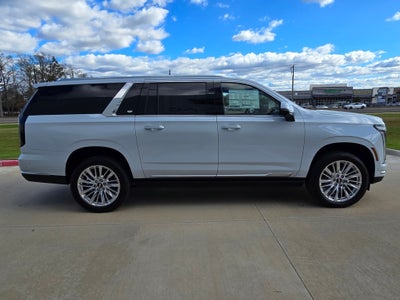 2026 Cadillac Escalade ESV Luxury