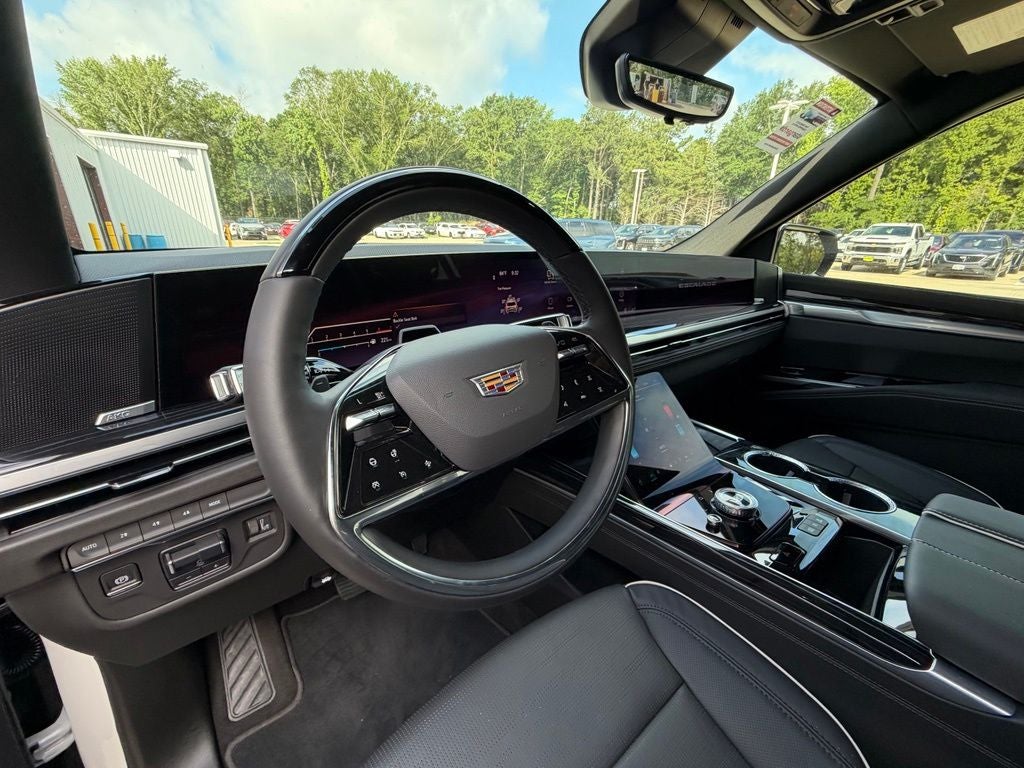 2025 Cadillac Escalade ESV Sport